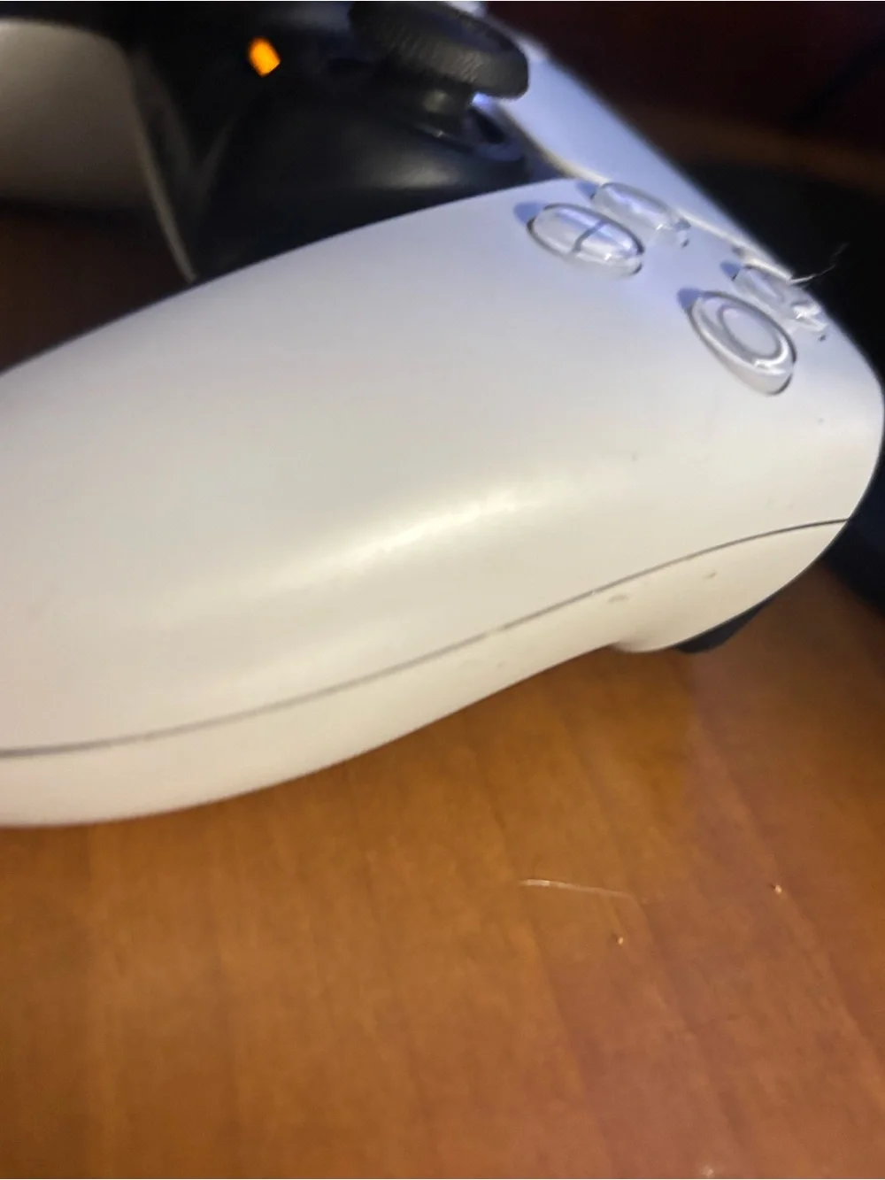White Wireless Game Controller with USB-C Charging Port
